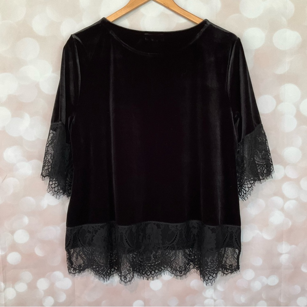 The Limited Black Velvet & Lace Blouse - Picture 5 of 8